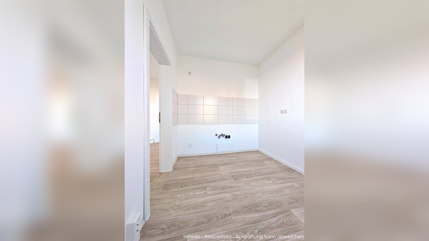 3-Raumwohnung mit Balkon am Stadtrand, 2977 Hoyerswerda