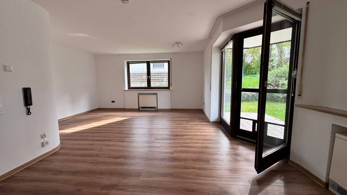 Charmante 1-Zimmer-Wohnung mit Terrasse, Garten und Stellplatz in begehrter Lage von Söflingen, 89081 Ulm