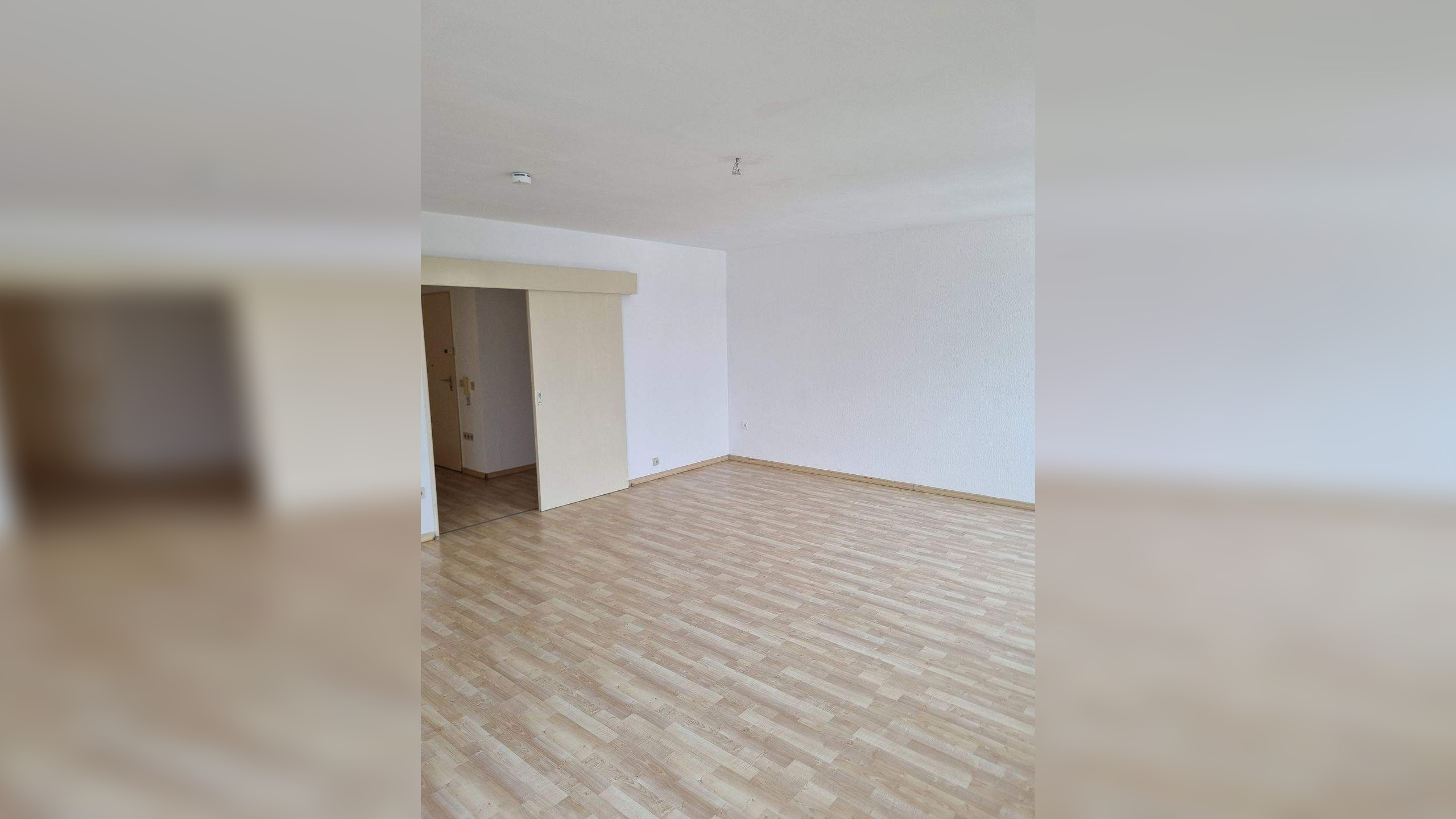 Vermietung nur an Rollstuhlnutzer mit WBS 100 / WBS 140 – Gemütliche Wohnung in Moabit, 10551 Berlin (Mitte Moabit)