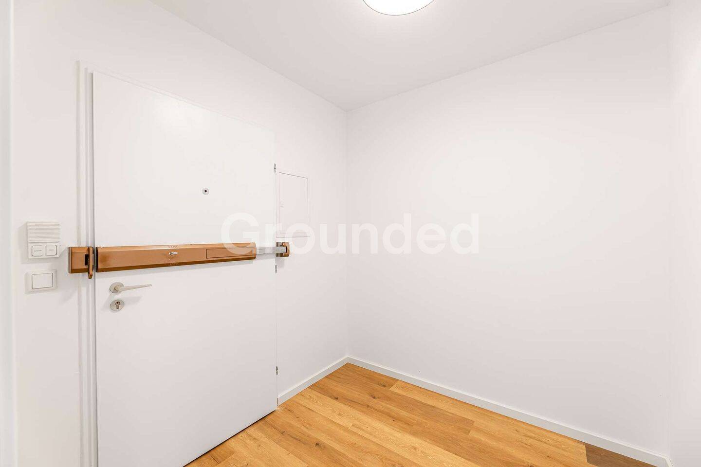 Erstbezug nach Kernsanierung – Moderne 3-Zimmer-Wohnung mit Balkon in Nürnberg – zzgl. TG-Stellplatz – Nürnberg – Vorschaubild 3