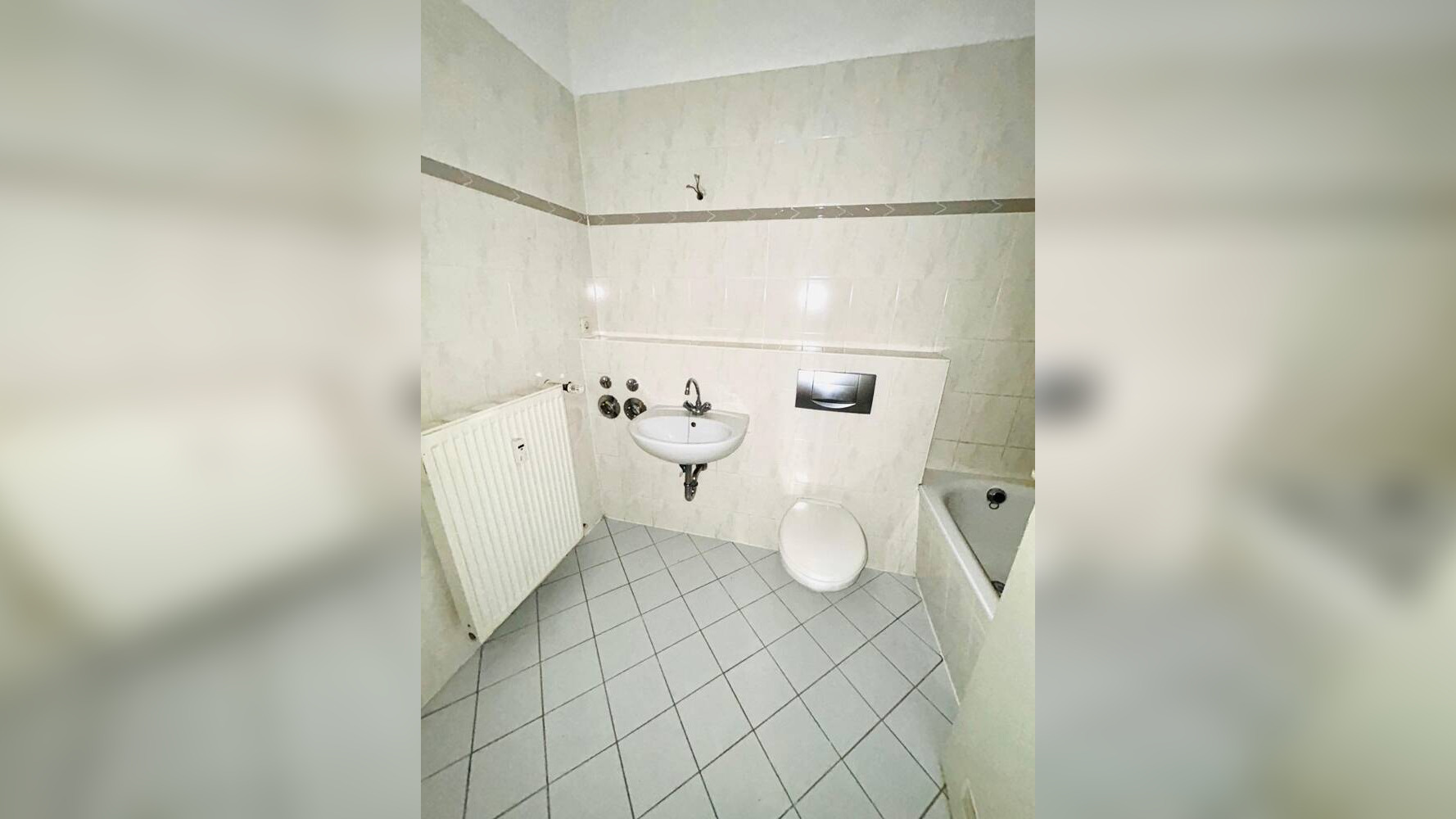 lichtdurchflutete 3-Raum Wohnung ***TOP*** in Chemnitz am Luisenplatz – Chemnitz – Vorschaubild 3