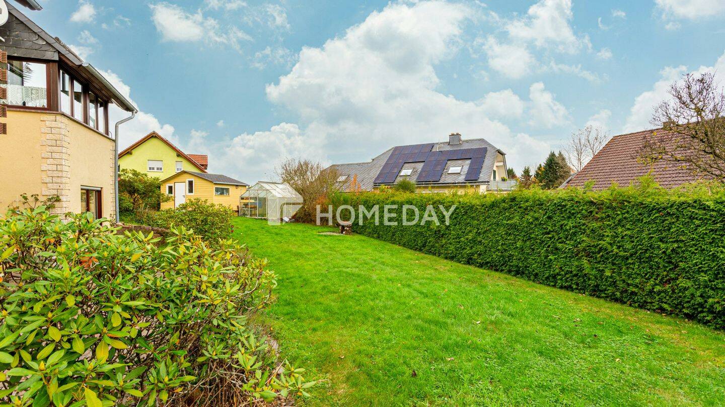 Schönes EFH mit Wintergarten, PV-Anlage und großem Garten in ruhiger Lage, 54427 Kell am See