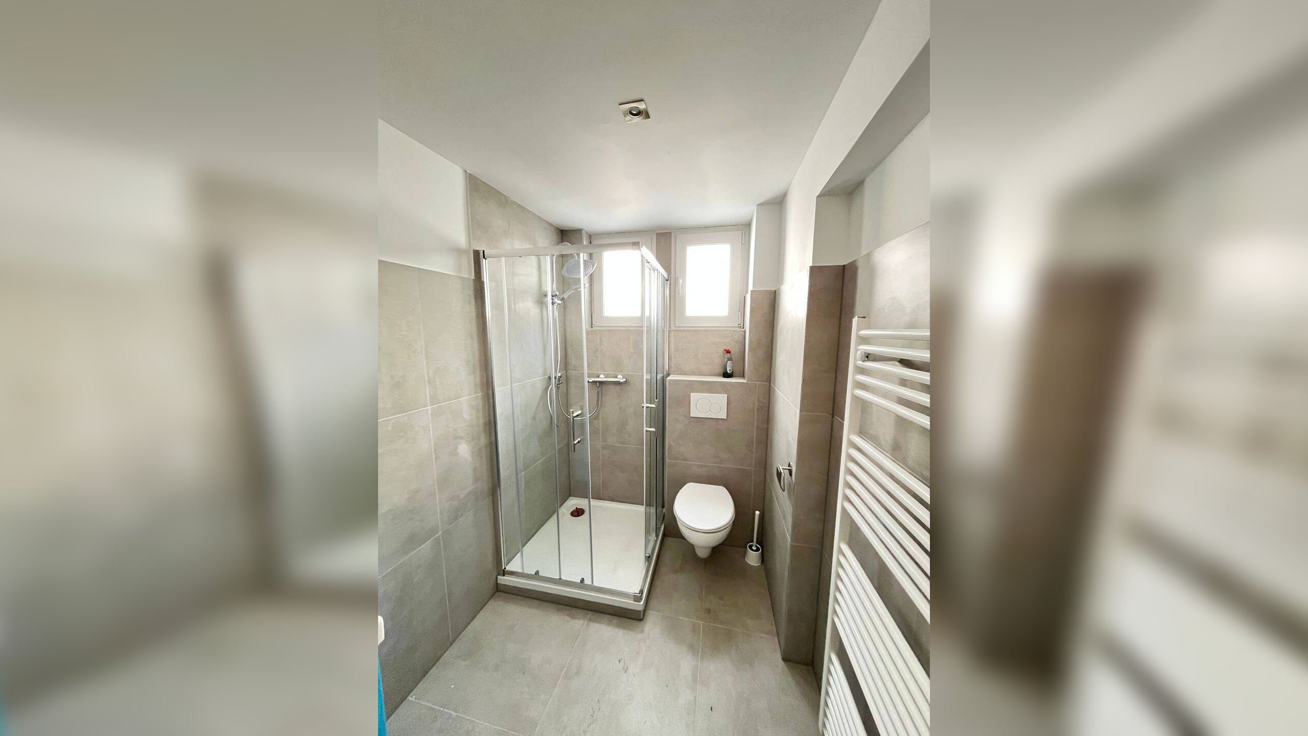 Renovierte Wohnung im 1.OG mit Balkon im 3-Parteienhaus im Soester Westen an der Beamtenlaufbahn, 59494 Soest
