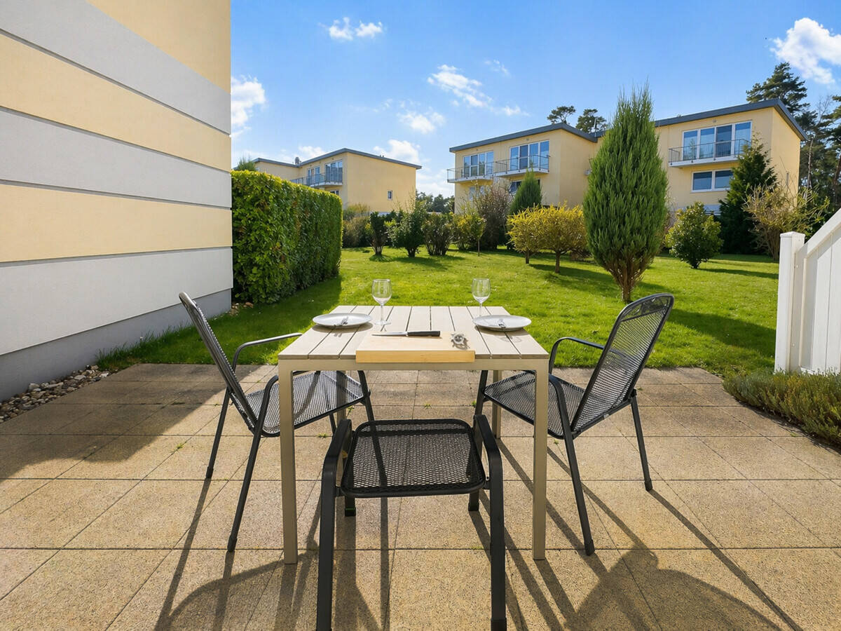 Ferienwohnung nahe Graal-Müritz // 2 Zimmer, Terrasse & Garten // voll möbliert, 2022 modernisiert, 18182 Gelbensande (Wiethagen)