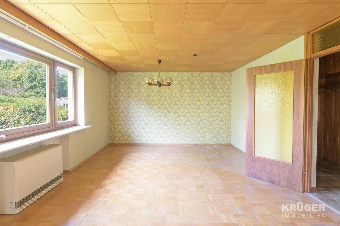 KA-Grötzingen / Ein- bis Zweifamilienhaus mit großem Grundstück und Garage / bezugsfrei, 76229 Karlsruhe (Durlach Grötzingen)