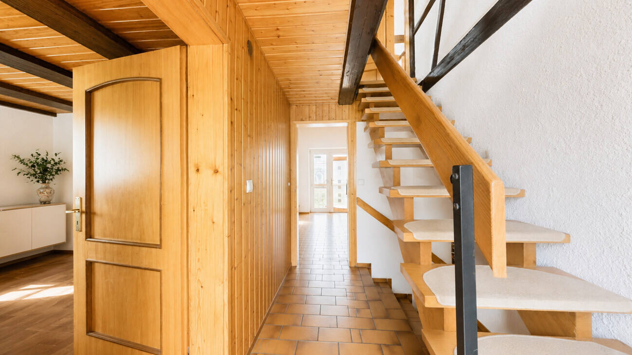 BRUMANI | Freistehendes Einfamilienhaus mit großem Garten, Garage und ruhiger Lage in Unterbaldingen, 78073 Bad Dürrheim