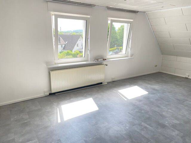 Ruhige helle große Wohnung zentral in Oldentrup., 33719 Bielefeld (Brönninghausen Heepen Oldentrup)
