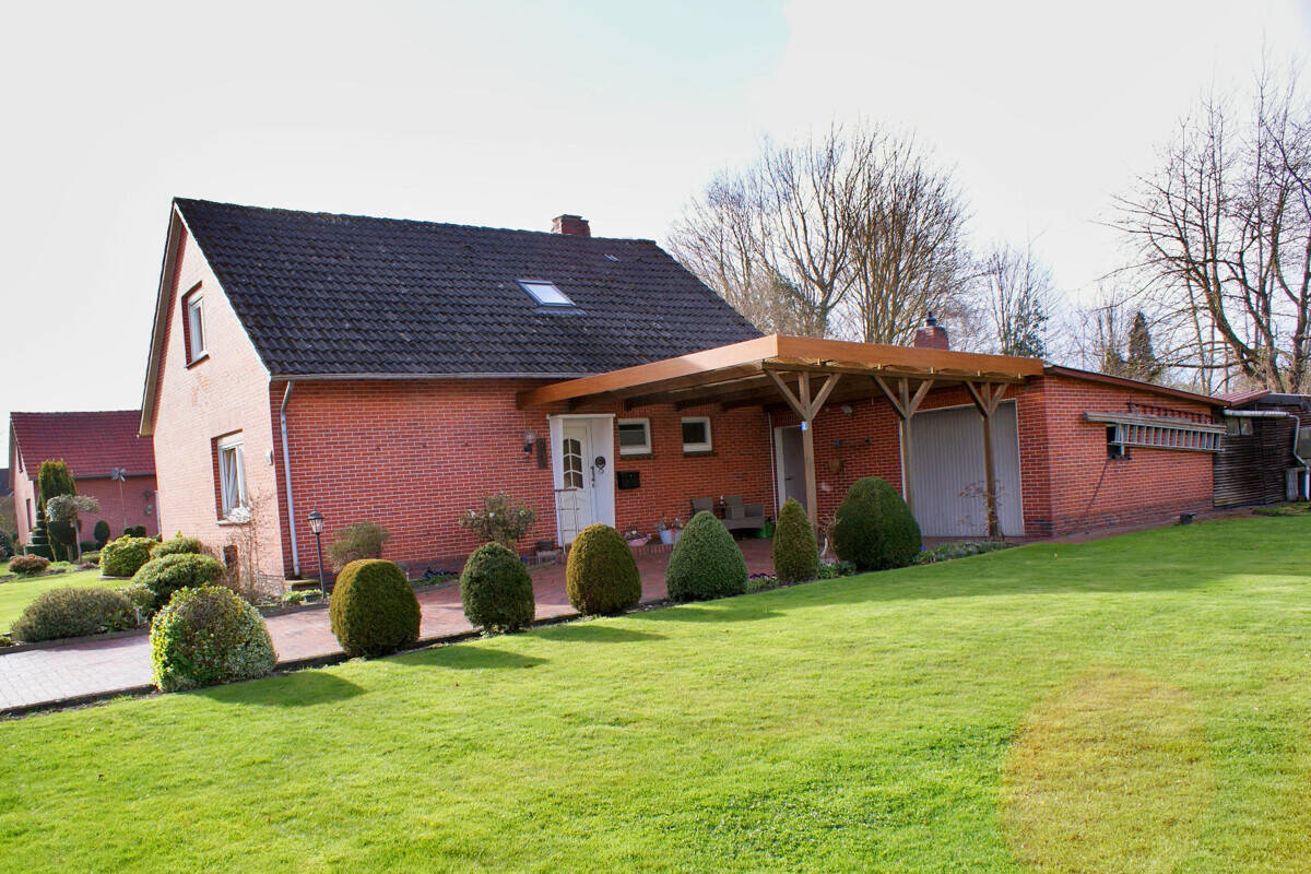 Gemütliches Einfamilienhaus in ländlicher Wohnsiedlung, 26689 Apen