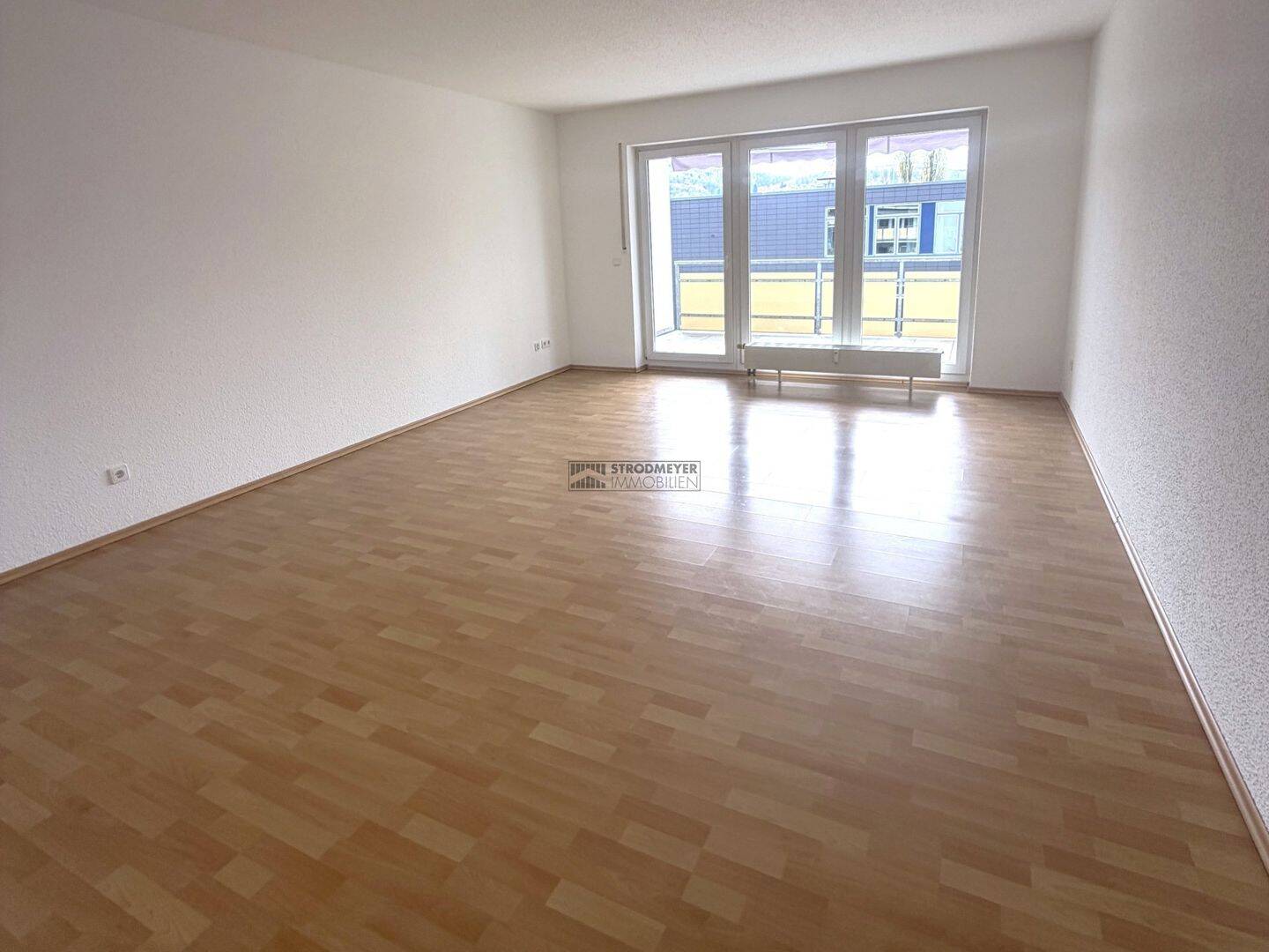 Helle und gemütliche 3-Zimmer Wohnung mit großem Sonnenbalkon!, 58095 Hagen (Hochschulviertel Mittelstadt Wehringhausen)