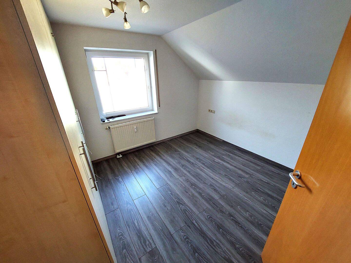 Gemütliche Wohnung im Dachgeschoss, 88326 Aulendorf