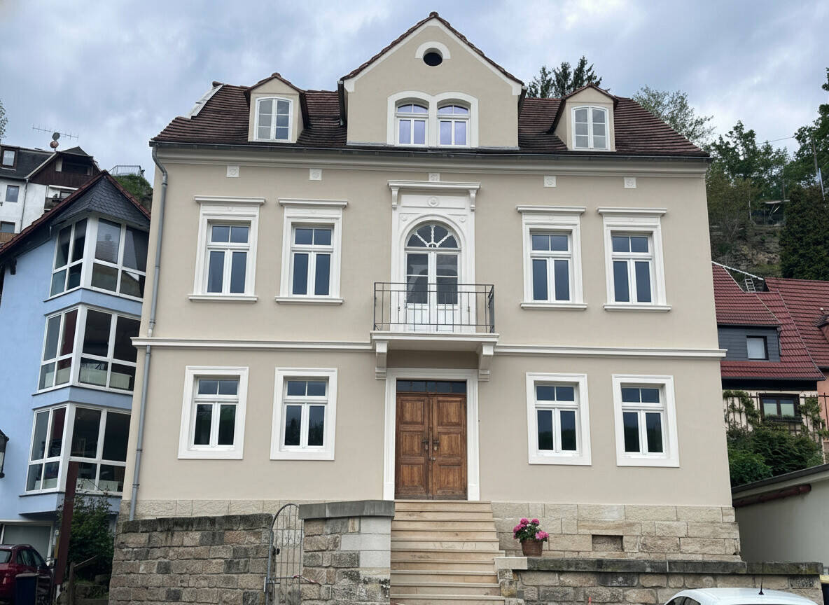 Außergewöhnliche Villa mit historischem Flair – Sanierungsbedürftiges Einfamilienhaus aus dem Jahr 1855, 1829 Stadt Wehlen