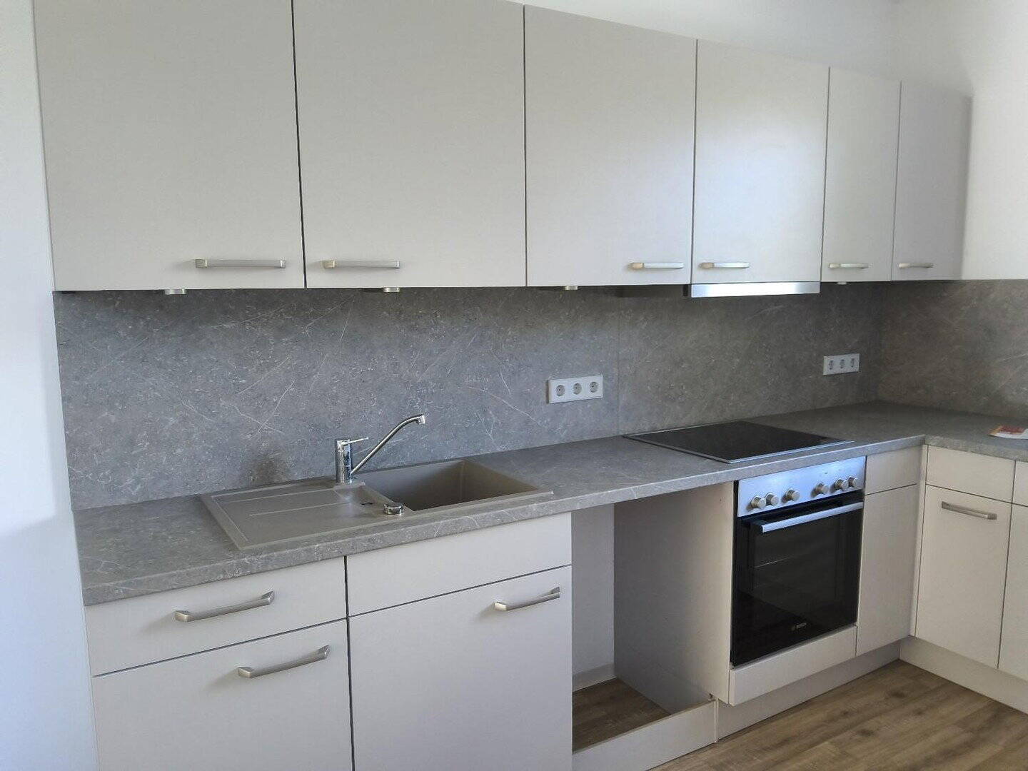 3 Zi.Whg. mit EBK und Terrasse am Rande des Dorfkerns Alt Marzahn, 12685 Berlin (Marzahn-Hellersdorf Marzahn)