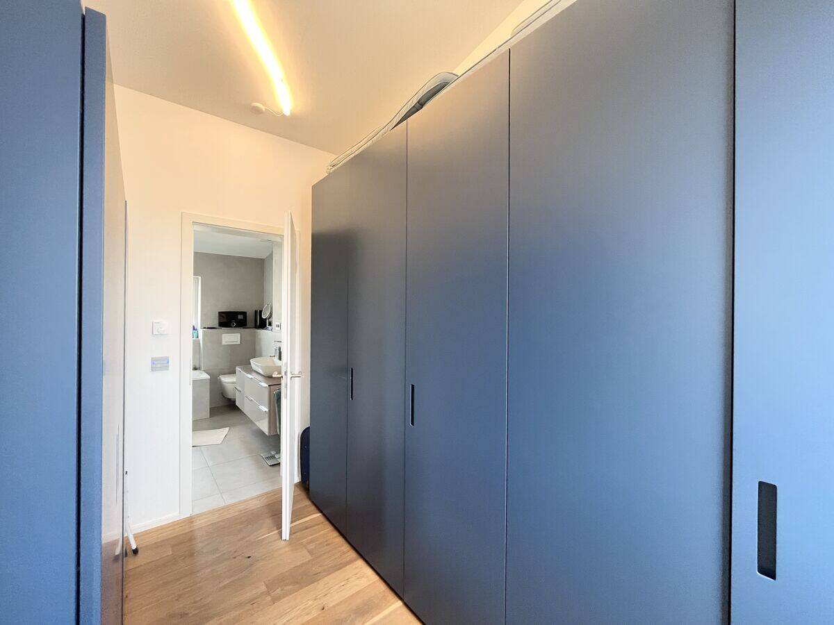 Großzügiges Raumwunder mit Highend-Komfort in Offenbach-Bieber, 63073 Offenbach am Main (Bieber)