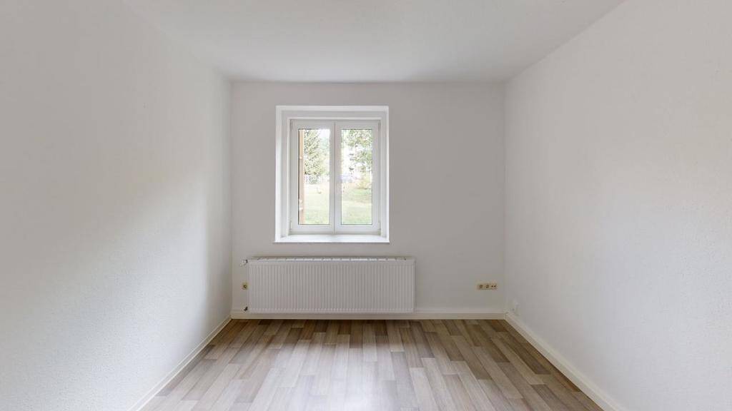 Balkonwohnung in ruhiger Seitenstraße gelegen – Chemnitz – Vorschaubild 3