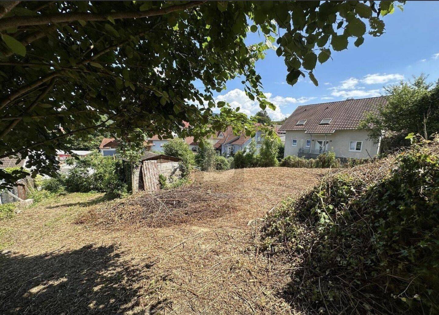 ZUSÄTZLICHE BAUVORANFRAGE FÜR EIN MFH LÄUFT, 77948 Friesenheim