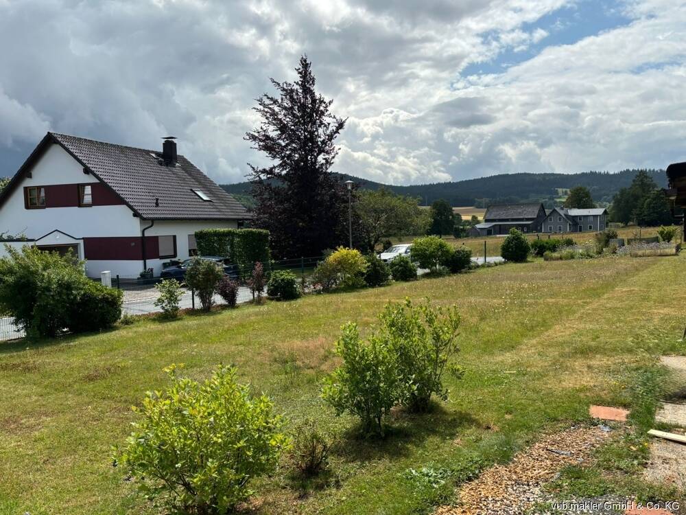 Voll erschlossen & sofort bebaubar – traumhaftes Baugrundstück bei Bad Steben, 95138 Bad Steben