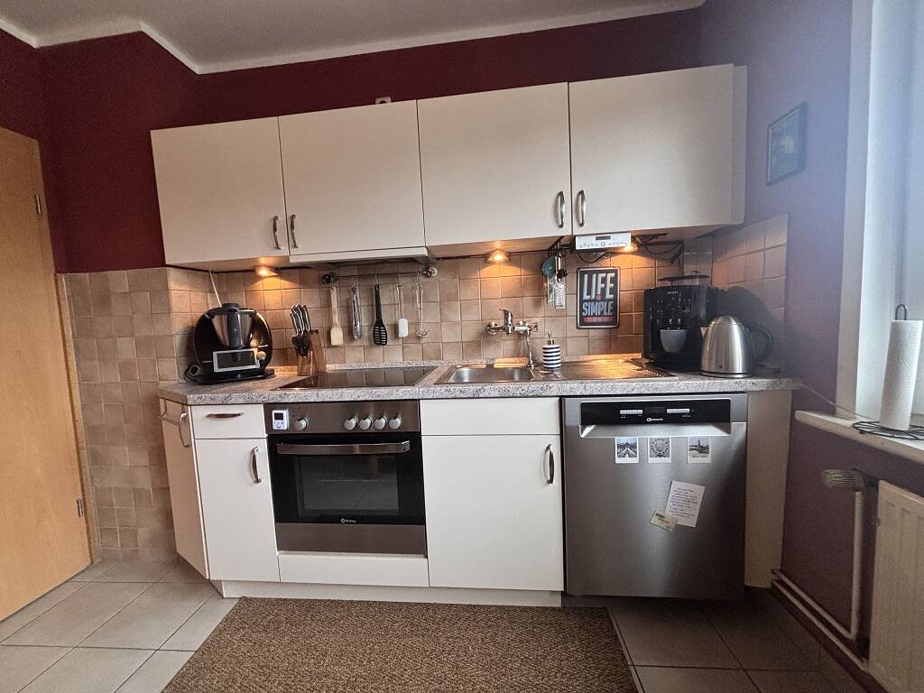 gemütliche 3,5-Zimmer-Dachgeschoss-Wohnung mit Garage & Gartenanteil, 21629 Neu Wulmstorf
