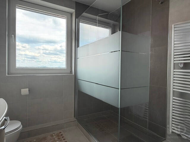 Traumhafter Skylineblick in beliebter Lage von Dortelweil, 61118 Bad Vilbel