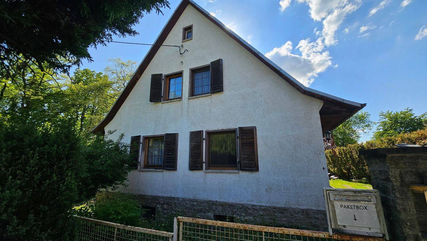 Charmantes Einfamilienhaus mit Garten & viel Potenzial in Erfurt Waltersleben, 99097 Erfurt (Egstedt am Steiger Melchendorf Waltersleben Wiesenhügel)