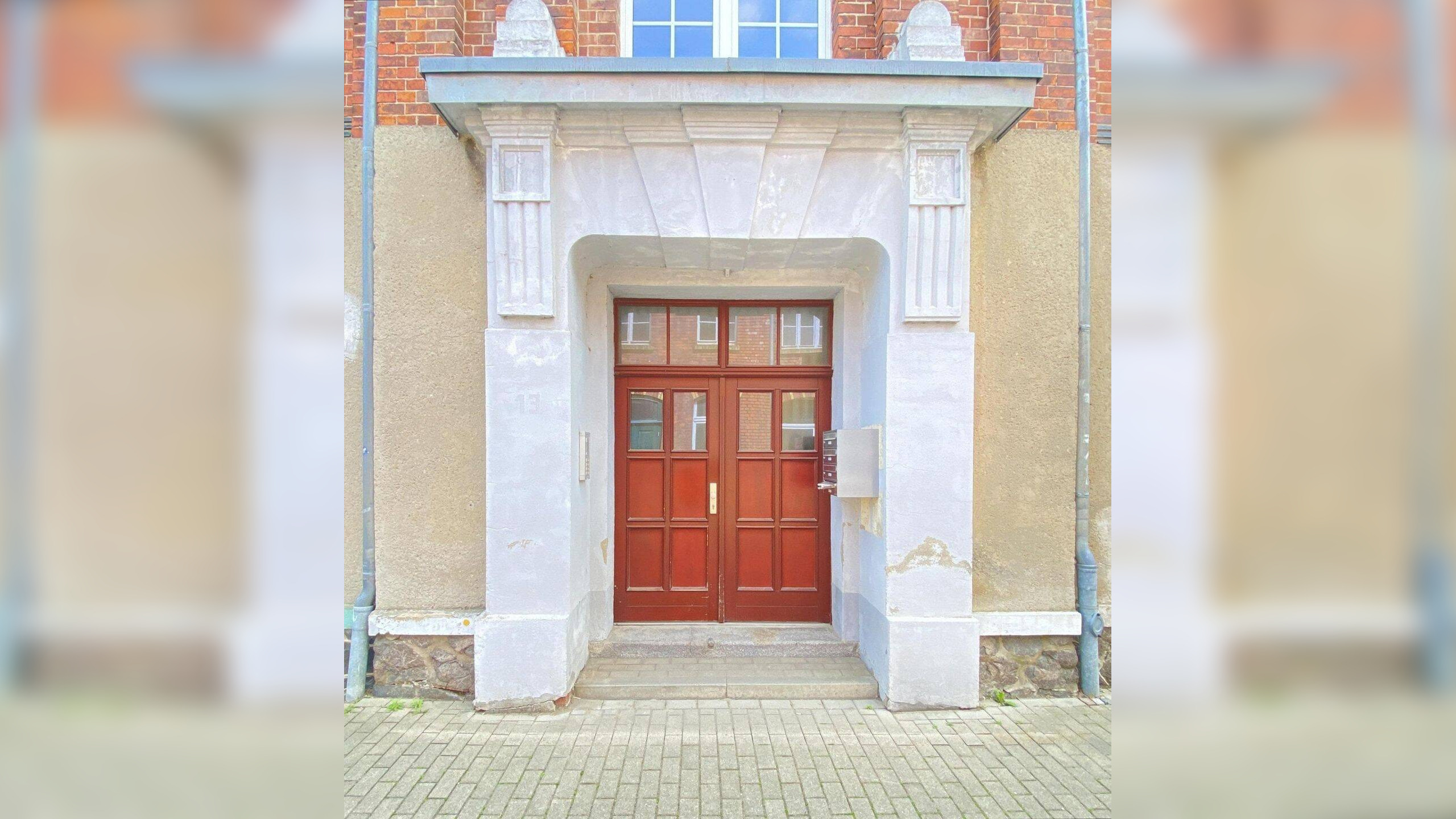 3 Mietwohnungen und 2 geräumige Gewerbeeinheiten, 4838 Eilenburg