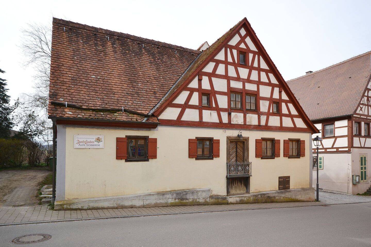Ehemalige historische Schmiede im Ortszentrum von Heidenheim/Mittelfranken – Wohnraumnutzung möglich, 91719 Heidenheim