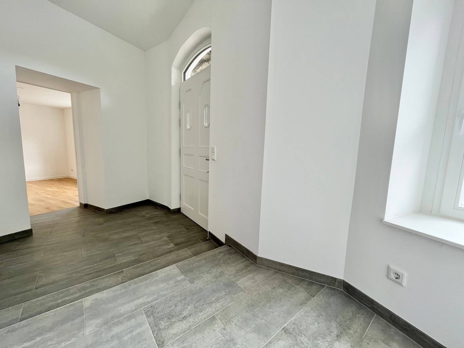 Exklusives Wohnen mit Loftcharakter, Terrasse und Fußbodenheizung! – 45257 Essen – Vorschaubild 4