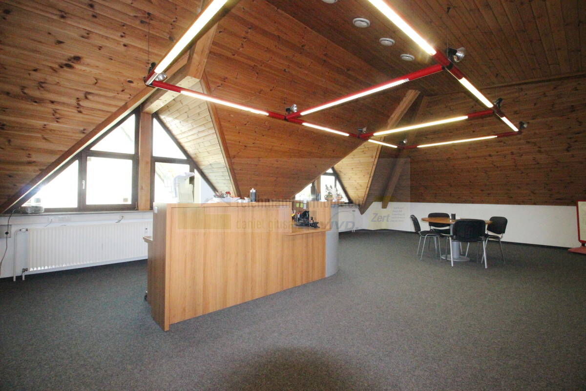 Flexibel und vielfältig nutzbar als Büro oder Wohnung in zentralster Lage von VS-Schwenningen!, 78054 Villingen-Schwenningen