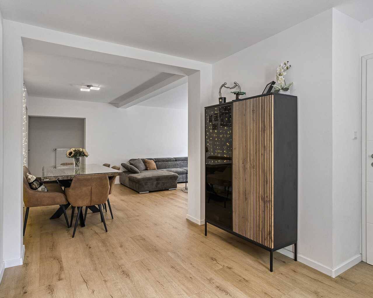 Freistehendes Familiendomizil mit Stil in Düsseldorf-Angermund – 40489 Düsseldorf – Vorschaubild 3