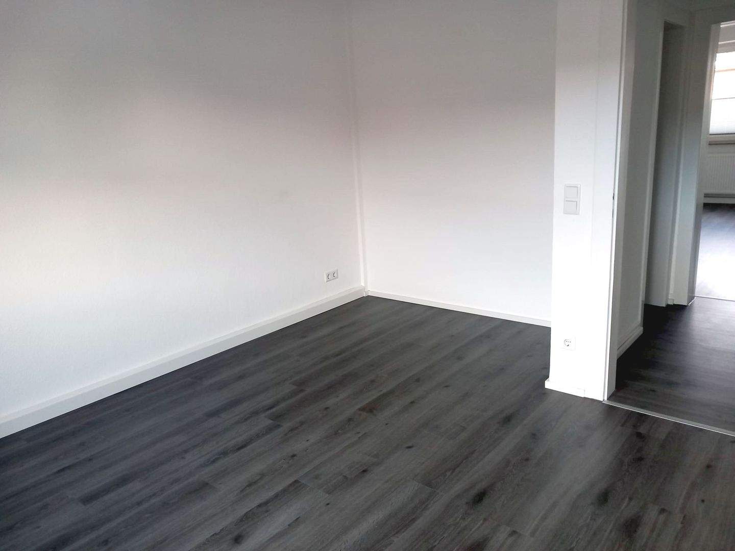 Helle 2,5 R.-Wohnung inkl. neuwertiger Einbauküche für max. 2 Personen – 46117 Oberhausen – Vorschaubild 6