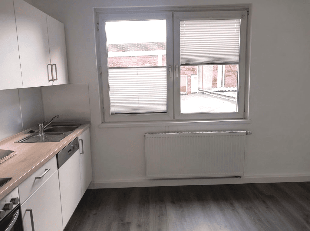 Helle 2,5 R.-Wohnung inkl. neuwertiger Einbauküche für max. 2 Personen – 46117 Oberhausen – Vorschaubild 8