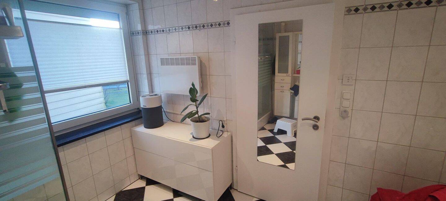 Gemütliche 3 Zimmerwohnung – 85567 Grafing b. München – Vorschaubild 4