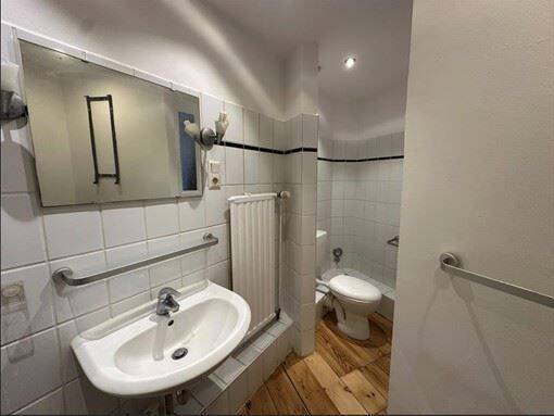 charmante 2-Zi.-Altbau-Whg., 3. OG, Eimsbütteler Marktplatz, Fenster neu mit erhöhtem Schallschutz – 20257 Hamburg – Vorschaubild 6