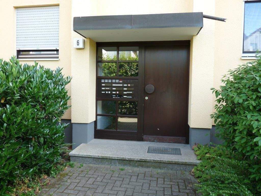 Sehr schöne, großzügig bemessene, ruhige 3-Zimmer-Wohnung – zentrumsnah in Altdorf, 90518 Altdorf b. Nürnberg