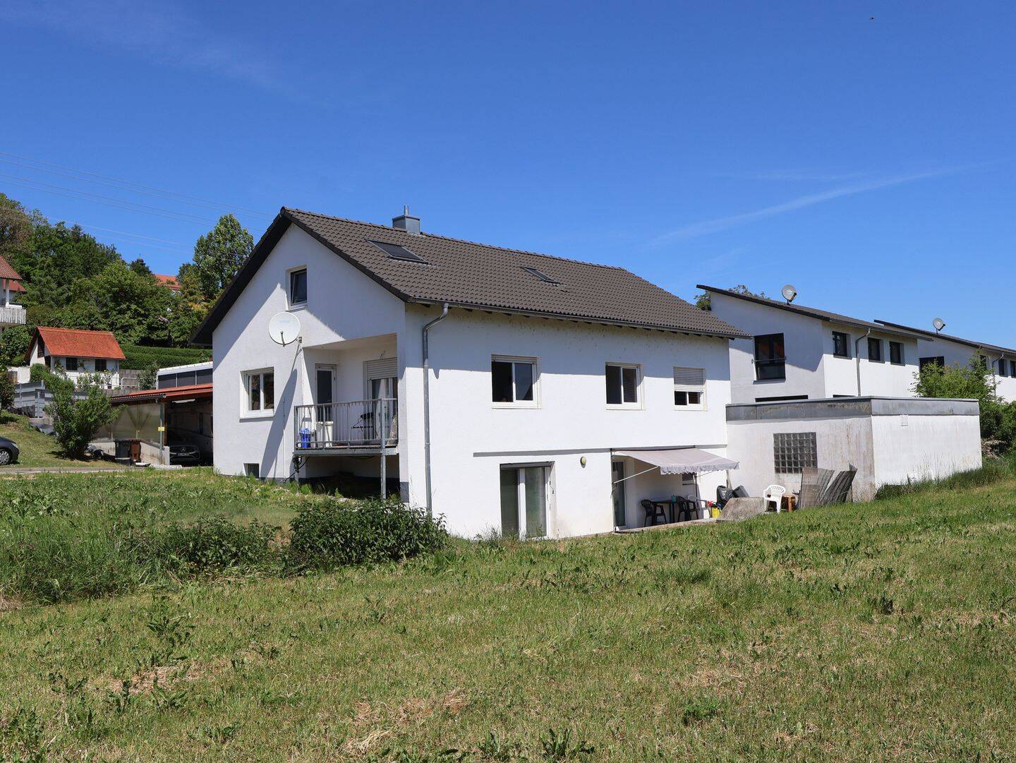 Vermietetes Wohnhaus mit attraktiven Mieteinnahmen KM 2.520 € mtl., 89584 Ehingen (Donau)