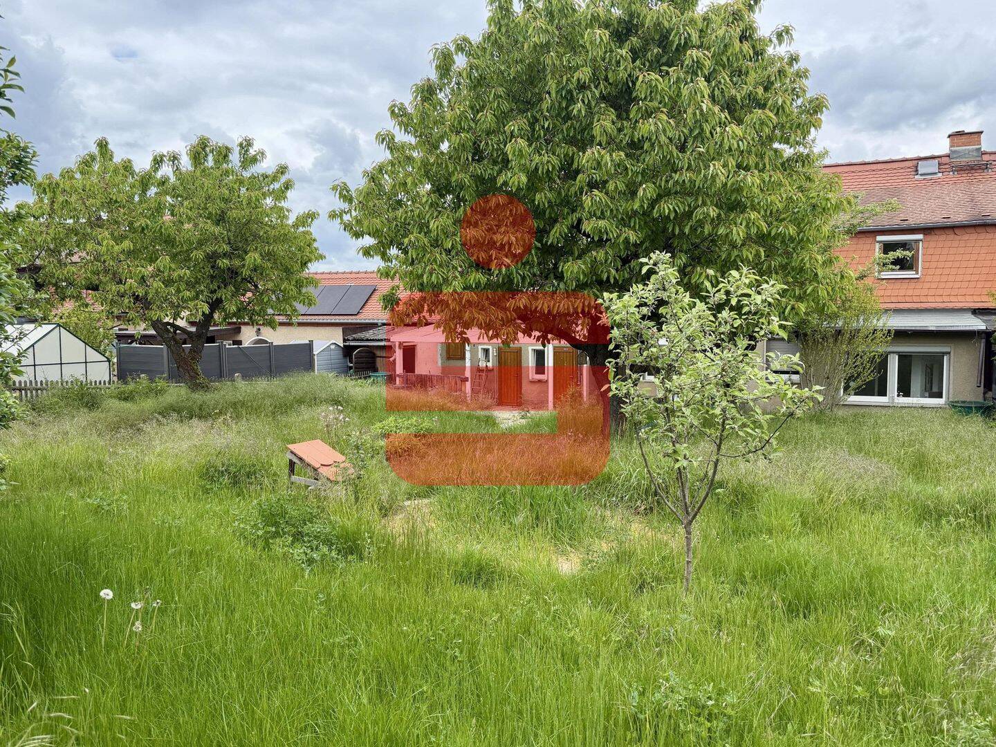 Individuelle Doppelhaushälfte mit großem Garten – grün, ruhig & familienfreundlich, 7546 Gera
