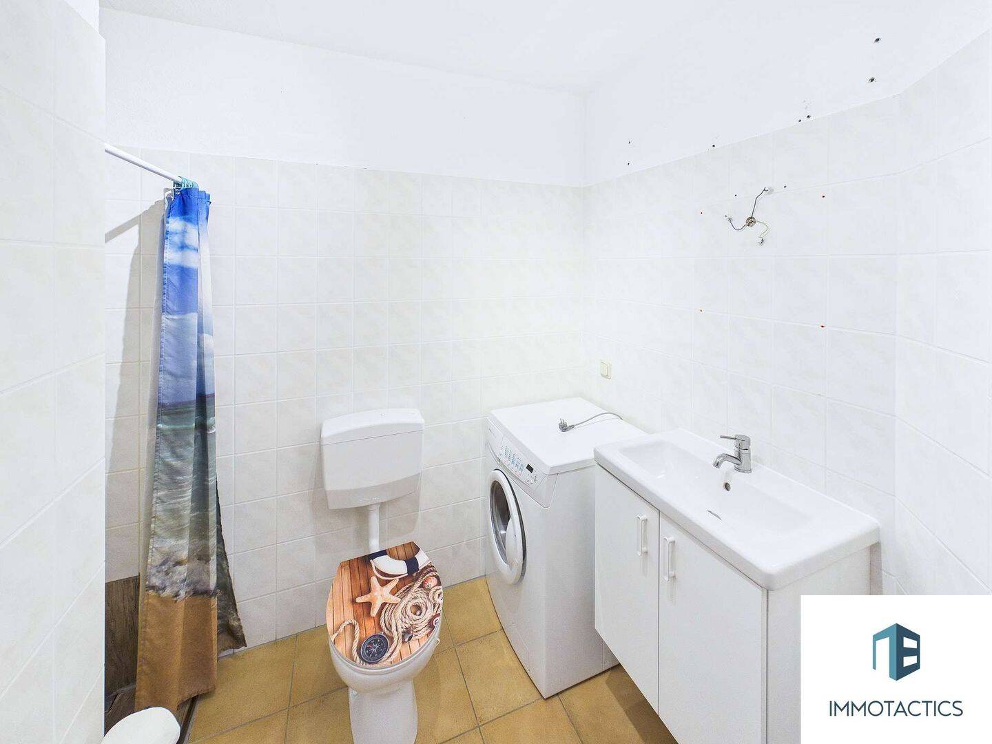 2,5-Zimmer-Erdgeschosswohnung mit überdachter Terrasse, Stellplatz und Kellerfläche in Stromberg, 55442 Stromberg