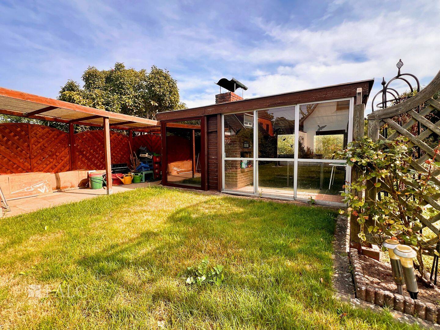 ***Wohnen in bester Lage – Geräumiges Einfamilienhaus mit großzügigen Garten*** – 23568 Lübeck – Vorschaubild 3