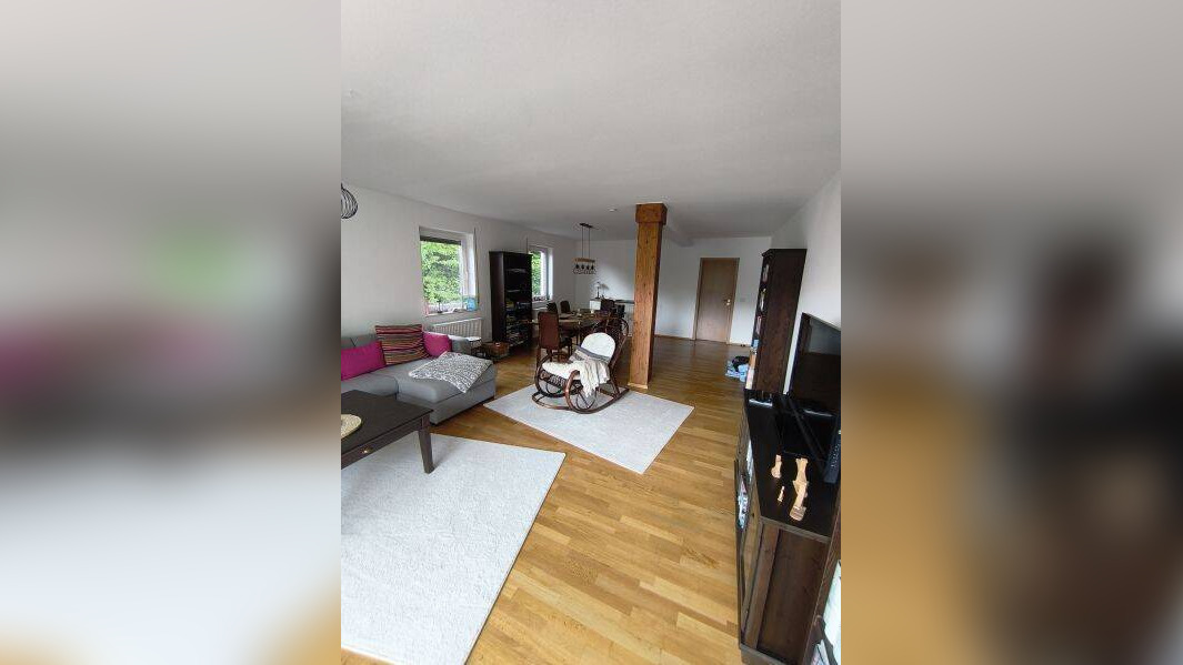 Attraktive und ruhige 4-Zi.-Whg. mit 2 Balkonen und 2 Garagen am Oeneking!, 58509 Lüdenscheid