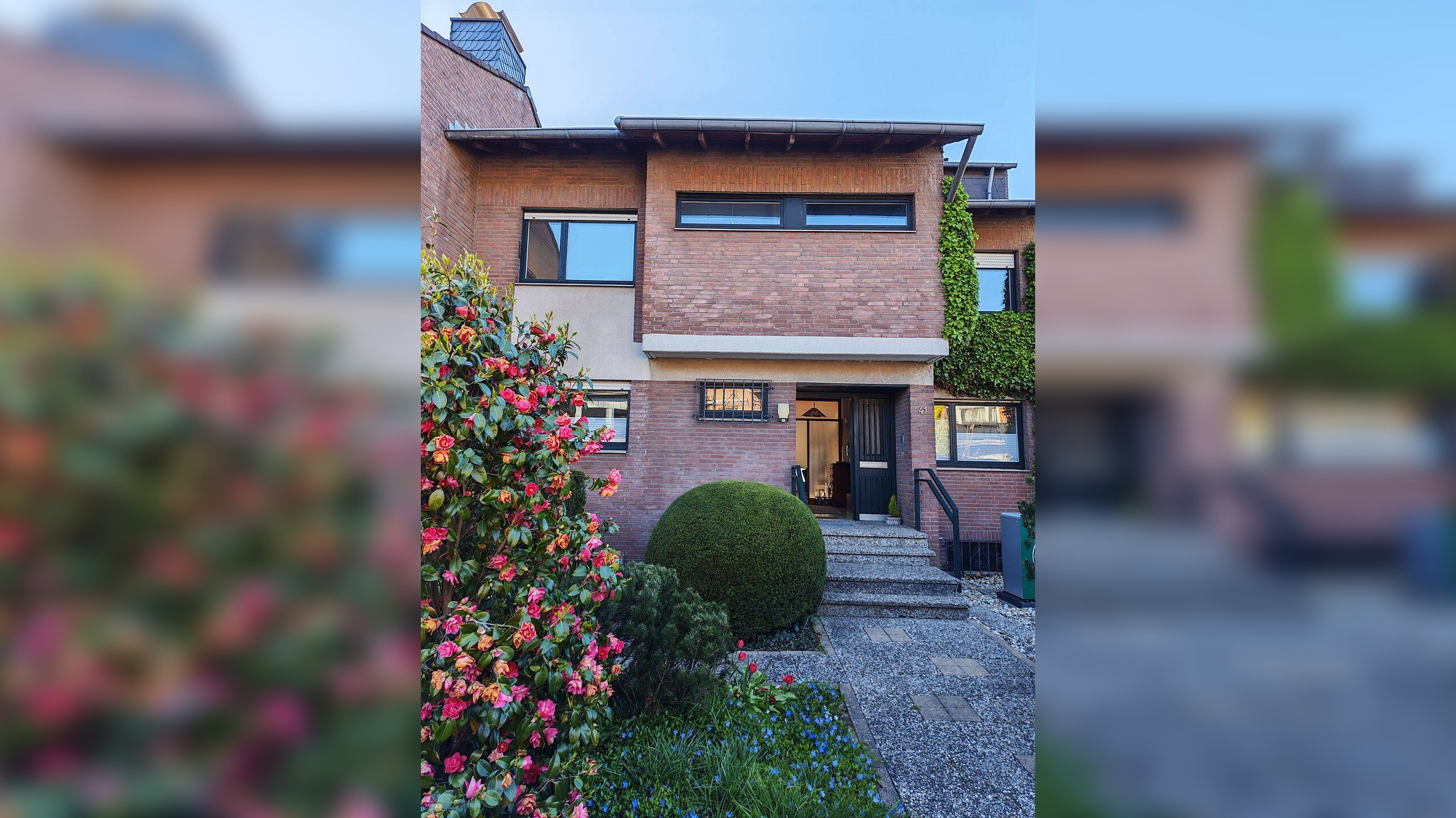 GROSSZÜGIGES REIHENMITTELHAUS IN RUHIGER LAGE ZU VERKAUFEN, 47807 Krefeld (Dießem/Lehmheide Fischeln)
