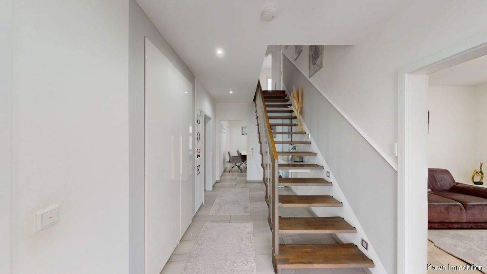 Modernes Familienhaus 167?m² mit hochwertiger Küche, Fußbodenheizung, sechs Zimmer & Garage, 31715 Meerbeck