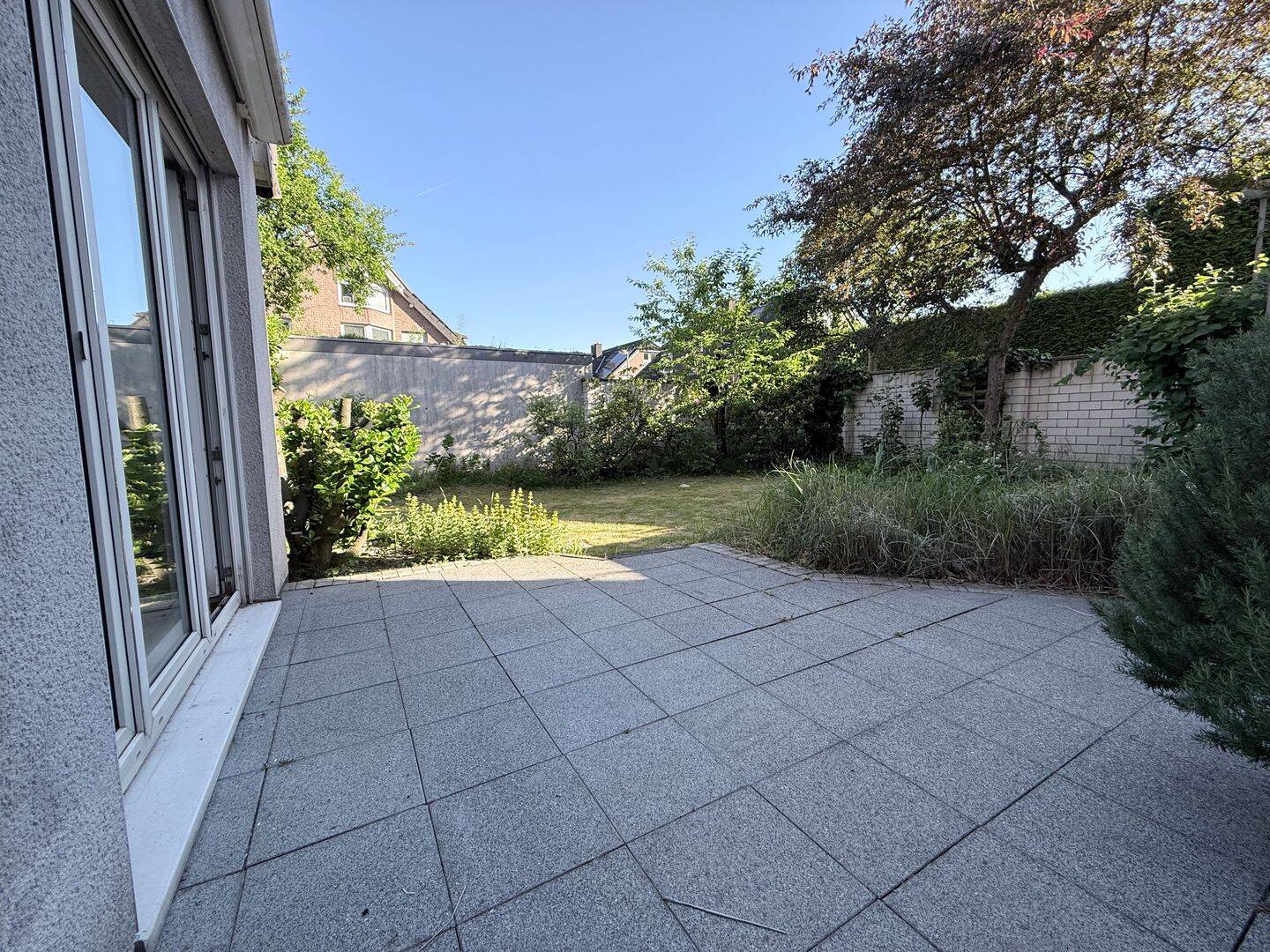 Traumlage, gehobene Ausstattung und großer Garten, 40882 Ratingen