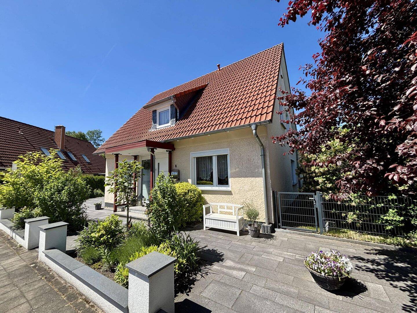 Ihr Platz an der Sonne, 30916 Isernhagen