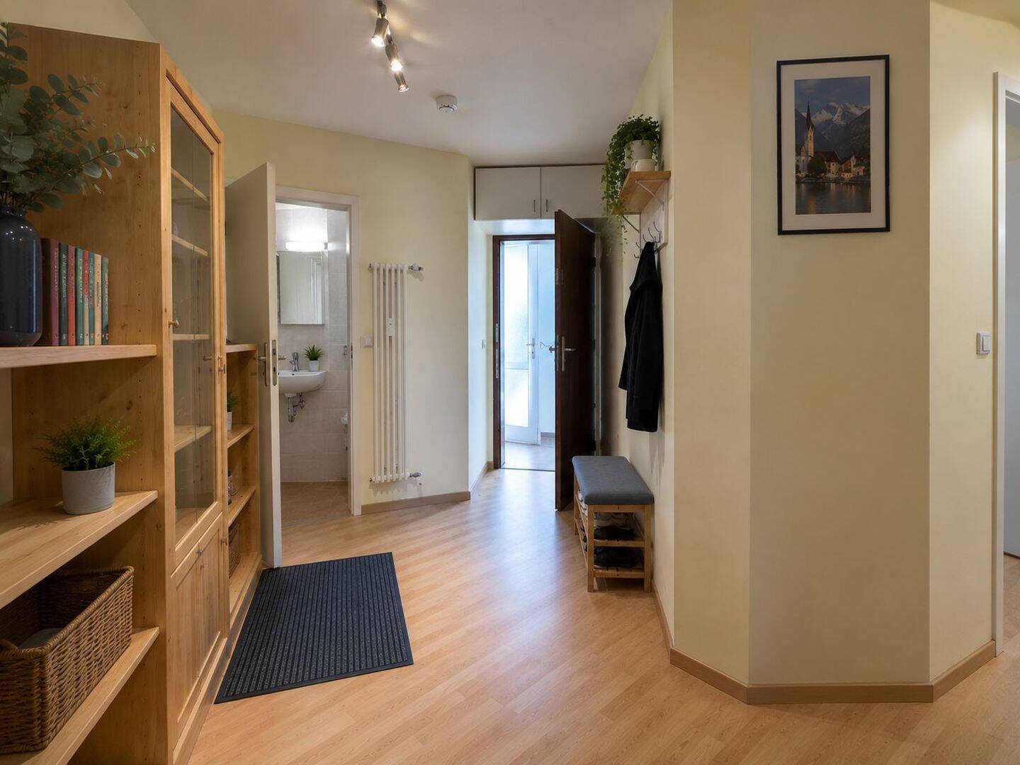 Top-Lage nahe Theresienwiese – flexibel nutzbare Wohnung mit Entwicklungspotenzial – 81373 München – Vorschaubild 3