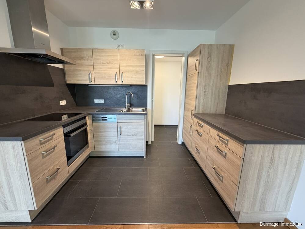 2-Zimmer-Seniorenwohnung mit Balkon und Tiefgarage im beliebten Würzburger Frauenland – 97074 Würzburg – Vorschaubild 4