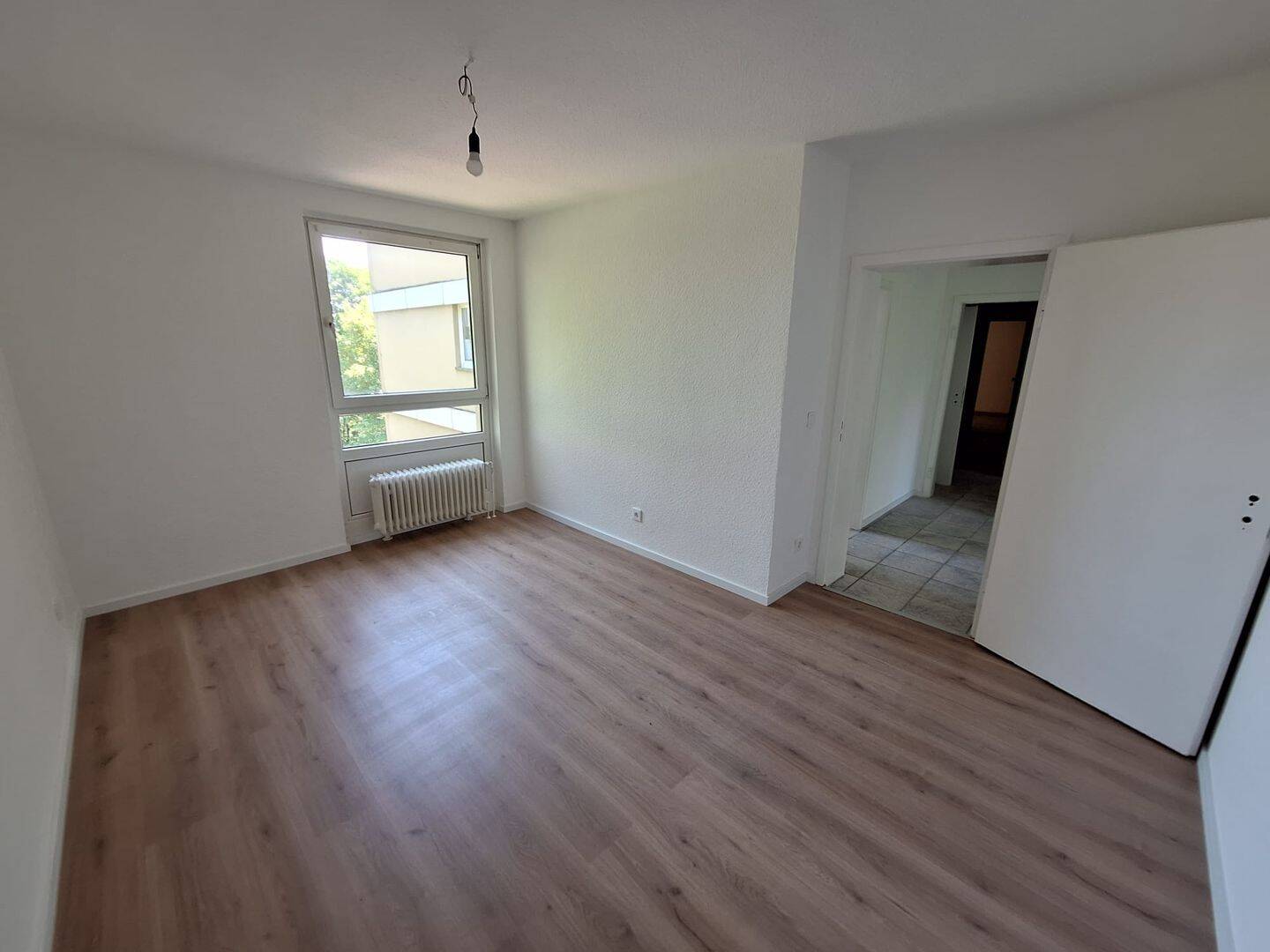 3 Zimmer Wohnung mit Balkon und Aufzug in der 4. Etage – 44309 Dortmund – Vorschaubild 3
