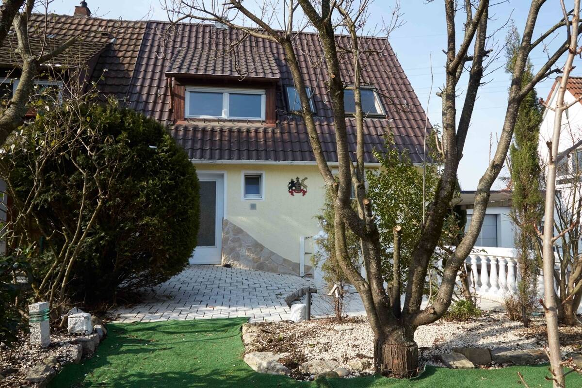Einfamilienhaus/Doppelhaushälfte in ruhiger Lage – 70437 Stuttgart – Vorschaubild 4