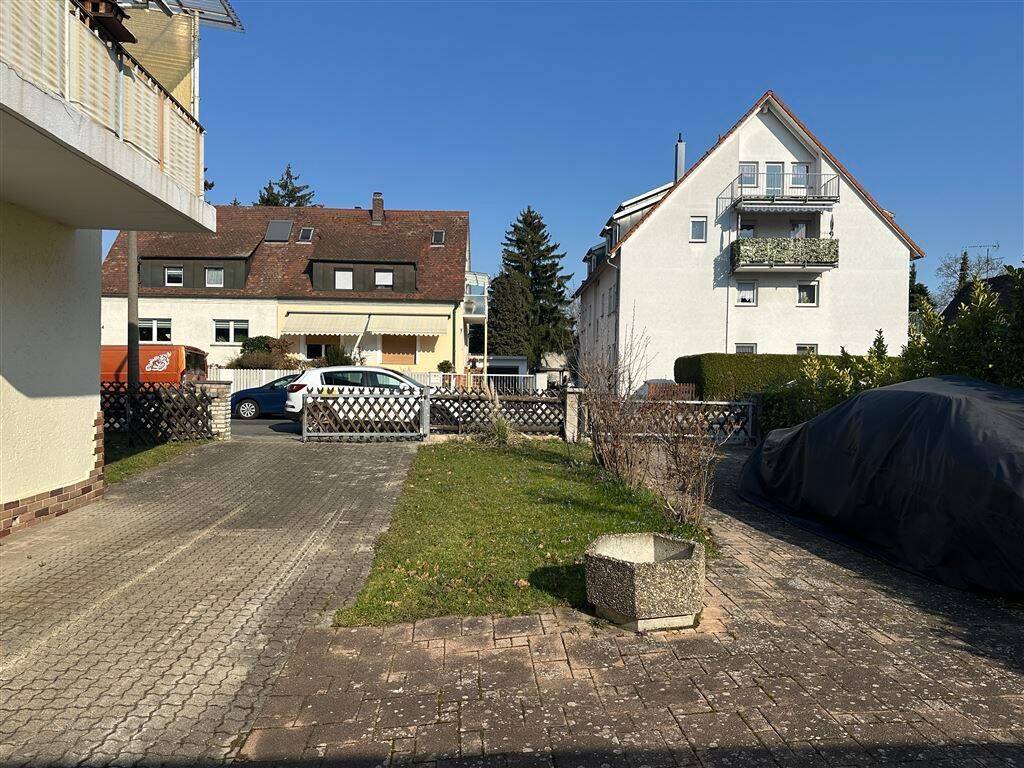 Wohnhaus 3 WE, 240 m² + Gewerbeeinheit 300 m² – zum Wohnausbau in begehrter Lage. – 90765 Fürth – Vorschaubild 3
