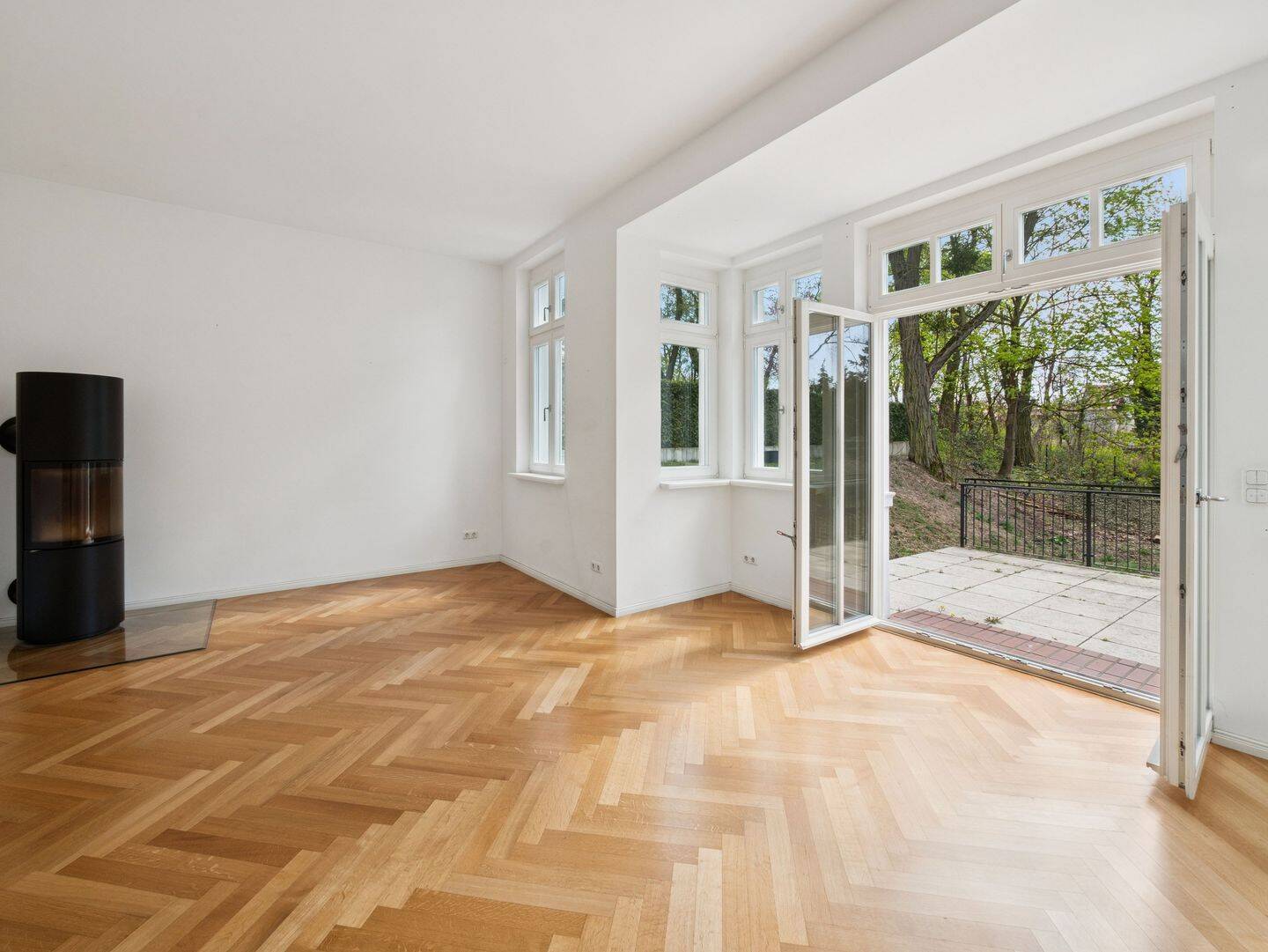 Hochwertiges & energieeffizientes Einfamilienhaus mit Blick ins Grüne – 14089 Berlin – Vorschaubild 3