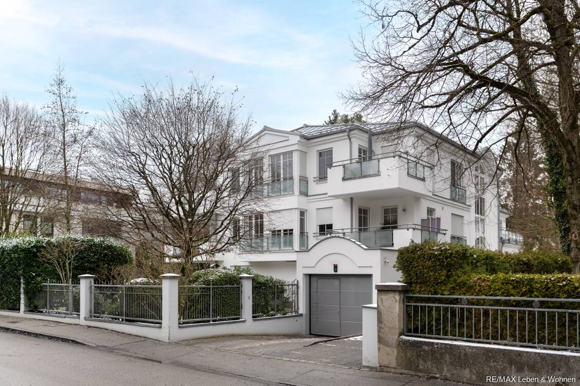 München – Solln / Isar – Nähe Split-Level-Wohnung der Luxusklasse 4 Zimmer / 3 Terrassen / Sauna – 81479 München – Vorschaubild 3
