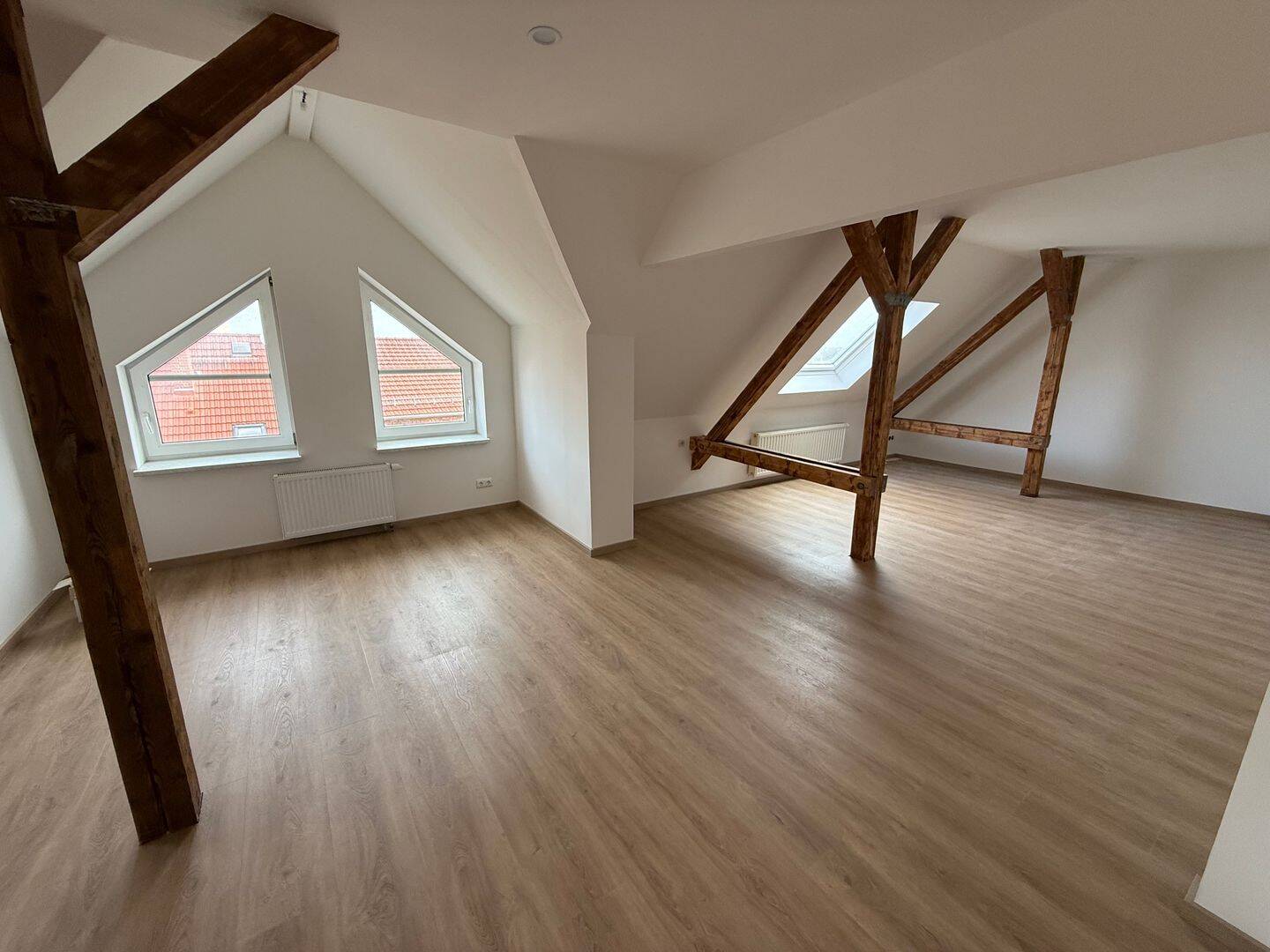 EF- Erstbezug – 2-ZKB-Maisonette mit Dachstudio (plus 2Zimmer) – 99086 Erfurt – Vorschaubild 3